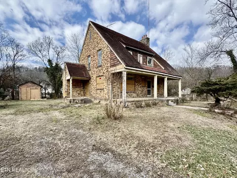 3719 Oswald St, Knoxville, TN 37917