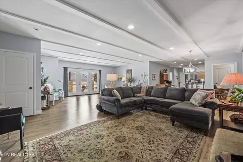 Living - 120 Dirk Way, Bean Station, TN 37708 photo 6 of 6