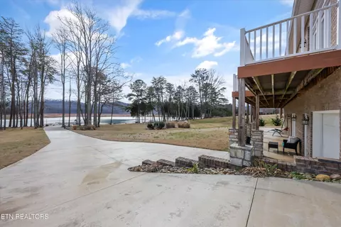Exterior - 120 Dirk Way, Bean Station, TN 37708 photo 8 of 10