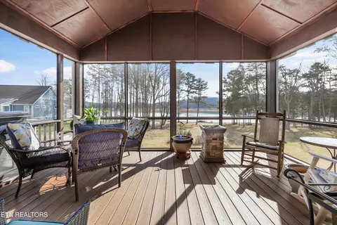 Exterior - 120 Dirk Way, Bean Station, TN 37708 photo 4 of 10