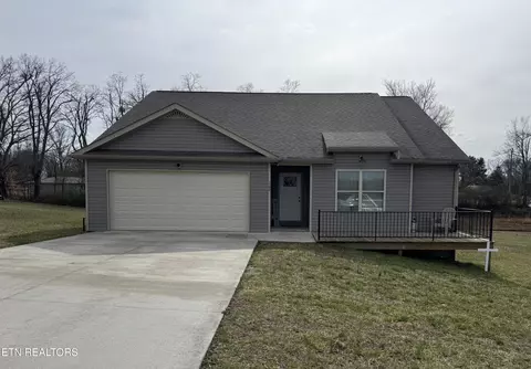 260 Celeste Dr, Baxter, TN 38544