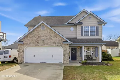 8430 Mari Ben Ln, Corryton, TN 37721