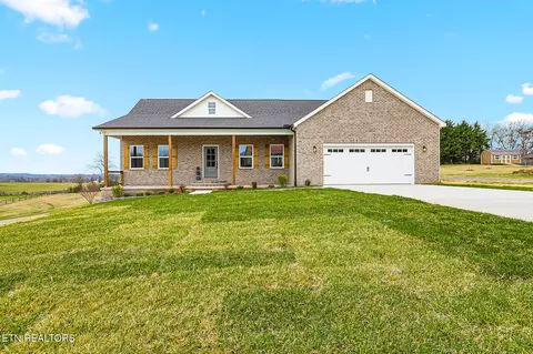 5555 J Riley West Dr, Greenback, TN 37742