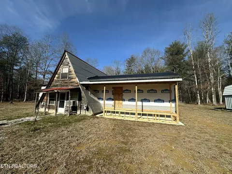 130 Paradise Ln, Deer Lodge, TN 37726