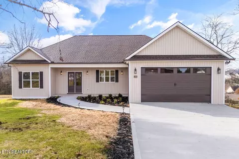 1301 Old Red Ln, Sevierville, TN 37876