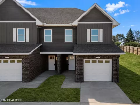 723 Haig St, Maryville, TN 37801