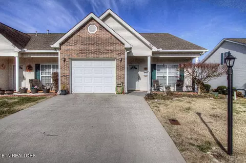 607 Willington Pl, Loudon, TN 37774