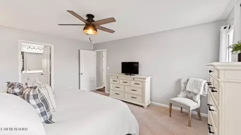 Bedroom - 104 Claire Pl, Talbott, TN 37877 photo 2 of 9