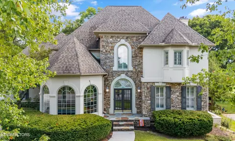 408 Windham Hill Rd, Knoxville, TN 37934