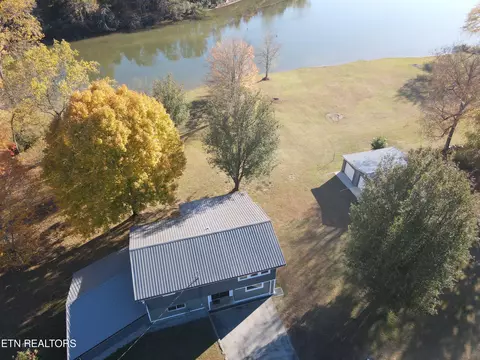 254 Karen Dr, Spring City, TN 37381