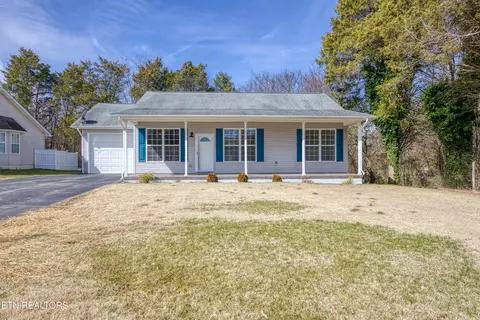 2411 Montvale Rd, Maryville, TN 37803