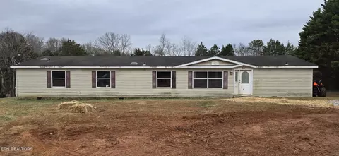 10326 Patsy Cline Way, Strawberry Plains, TN 37871