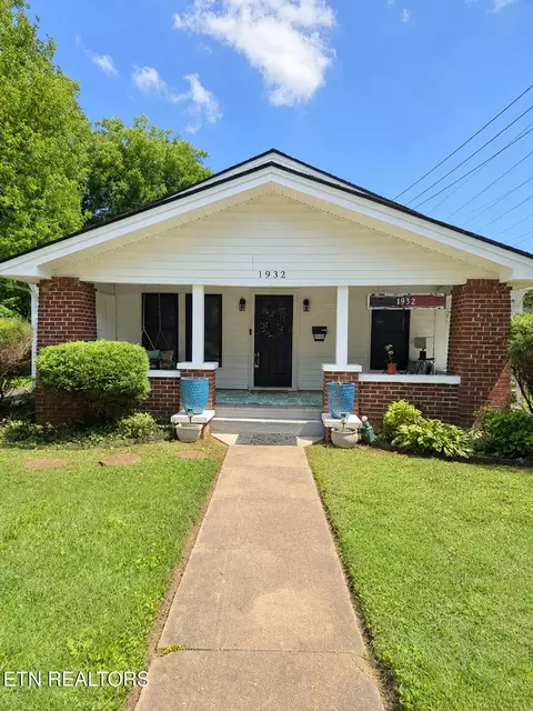 1932 Emoriland Blvd, Knoxville, TN 37917
