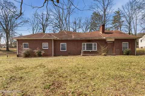 301 Grata Rd, Knoxville, TN 37914