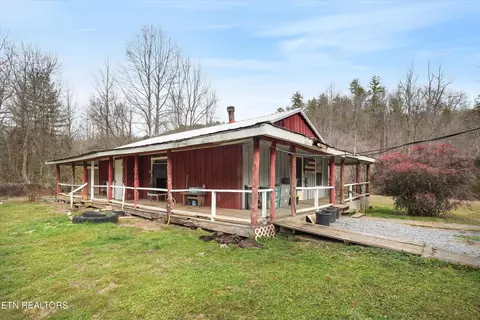 12231235 Rocky Flats Rd, Cosby, TN 37722