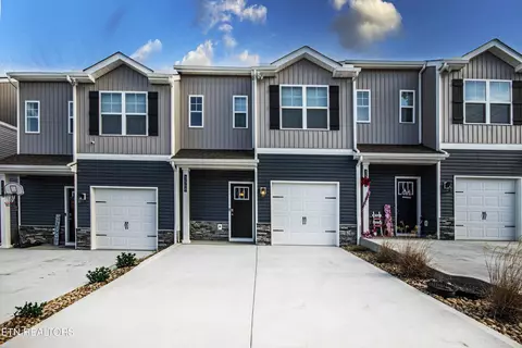 3568 Bisham Wood Ln, Powell, TN 37849
