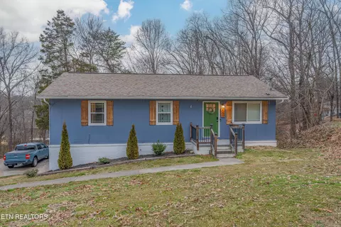 6409 NW Tewksbury Dr, Knoxville, TN 37921