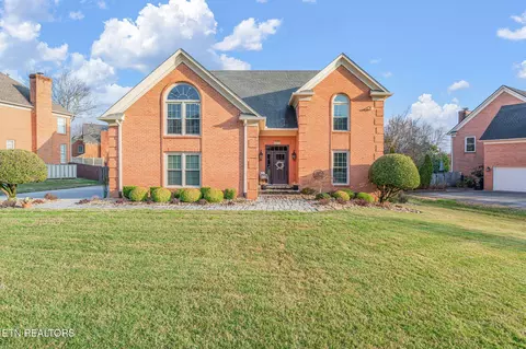 609 Sedgley Dr, Knoxville, TN 37922