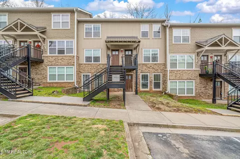 3918 Cherokee Woods Way #104, Knoxville, TN 37920
