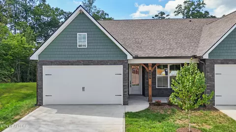 125 Via St, Lenoir City, TN 37771