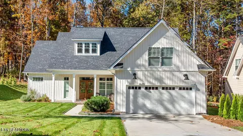 210 Erick Ln, Loudon, TN 37774