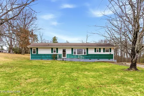 8304 Sevierville Pike, Knoxville, TN 37920