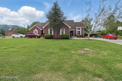 523 N 30th St, Middlesboro, KY 40965