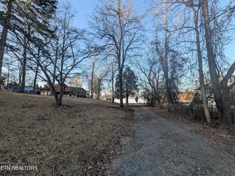 Lakewood Village Rd, Spring City, TN 37381
