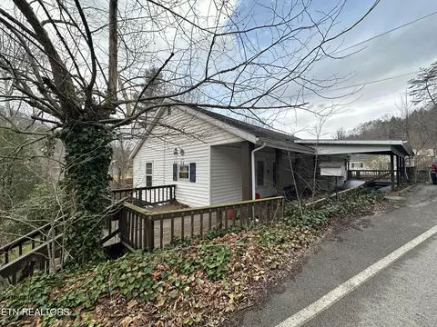 6084 State Hwy 840, Wallins Creek, KY 40873