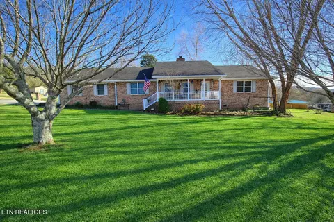 100 Northwestern Ave, Athens, TN 37303