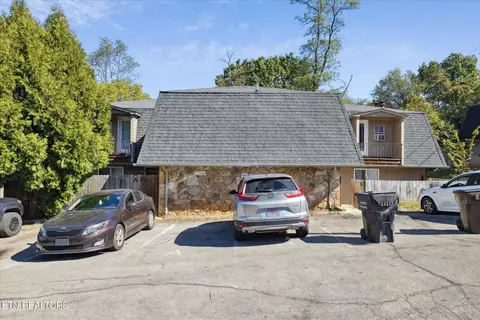 9105 NW Woodpark Ln, Knoxville, TN 37923