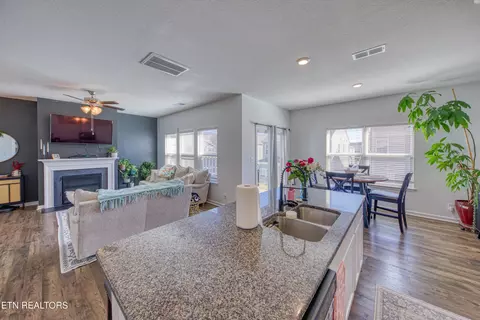 155 Ibis Loop, Oak Ridge, TN 37830 photo 10