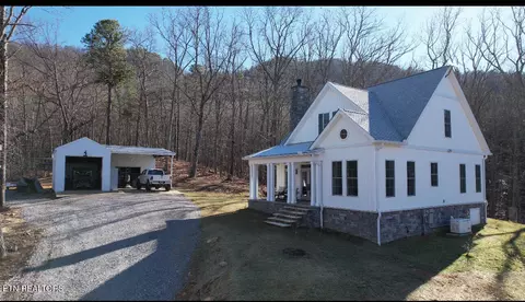998 Luna Way, Parrottsville, TN 37843