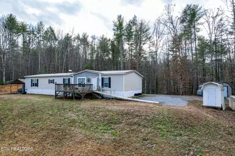 474 Punkton Rd, Del Rio, TN 37727