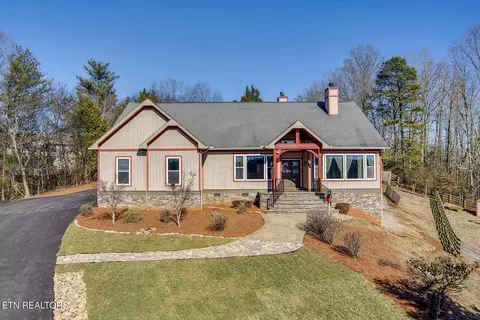 2001 Beals Chapel Rd, Lenoir City, TN 37772