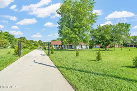 3005 Emory Rd, Knoxville, TN 37938