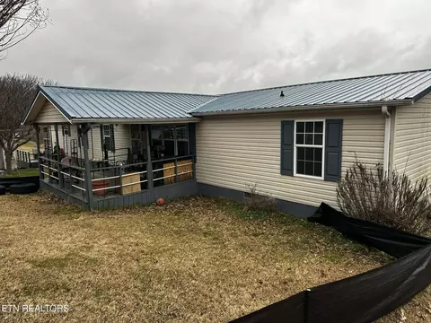 111 Fred Russell Ln, Speedwell, TN 37870