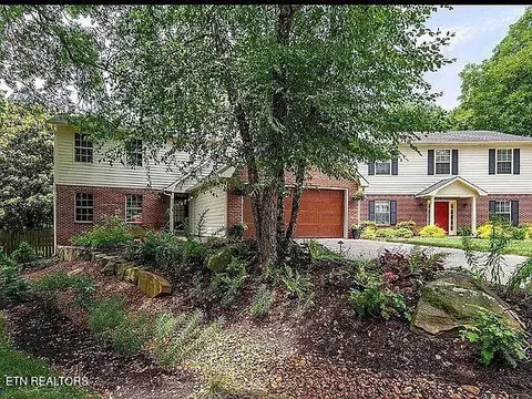 1101 Night Cap Ln, Knoxville, TN 37919