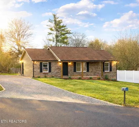 7810 Brickyard Rd, Powell, TN 37849