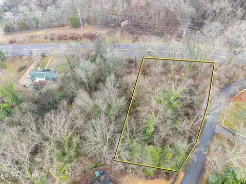 Royal Heights Drive, Knoxville, TN 37920