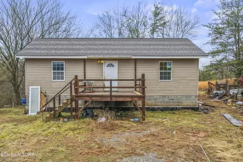 965 Malone Rd, Lenoir City, TN 37771