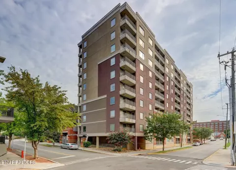 1735 Lake Ave #805, Knoxville, TN 37916