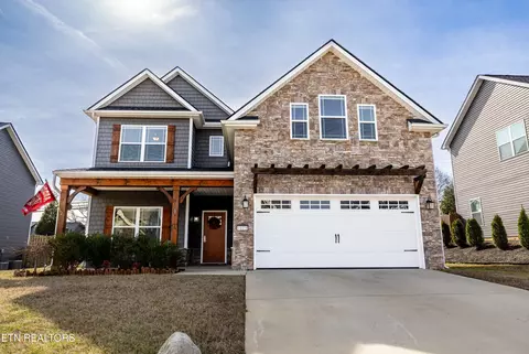1029 Aspen Glen Dr, Alcoa, TN 37701