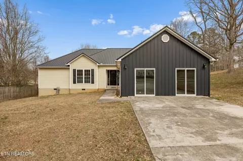 107 County Road 7001, Athens, TN 37303