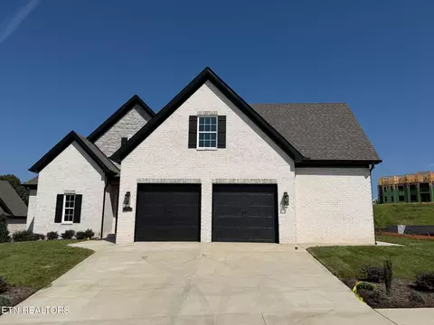8831 Dancing Bear Ln, Knoxville, TN 37923