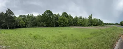 114 Meadow Ln, Harriman, TN 37748