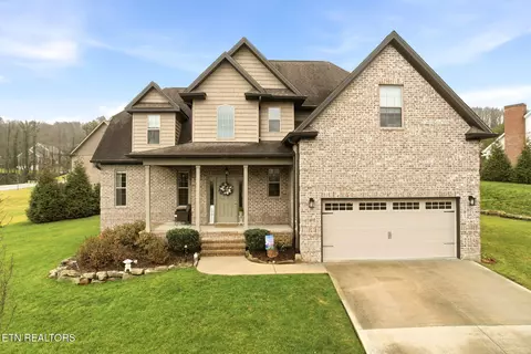 106 Creek View Ct, Oak Ridge, TN 37830