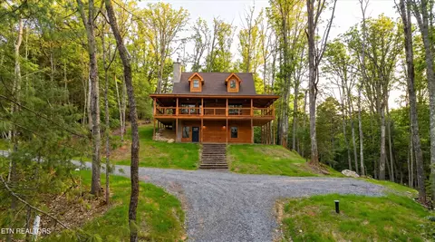 2171 Bause Watson Ln, Gatlinburg, TN 37738