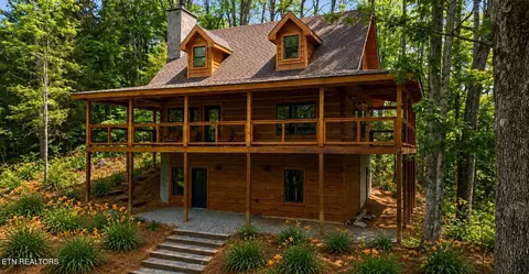 2171 Bause Watson Ln, Gatlinburg, TN 37738