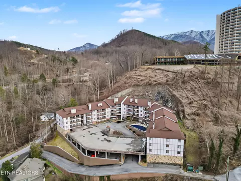 616 Turkey Nest Rd #313, Gatlinburg, TN 37738